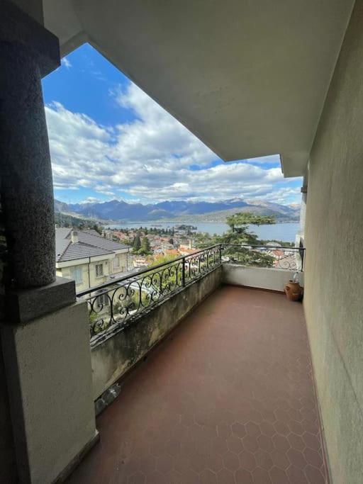 La Contea Panoramica 130 Mq Parking Free * Stresa