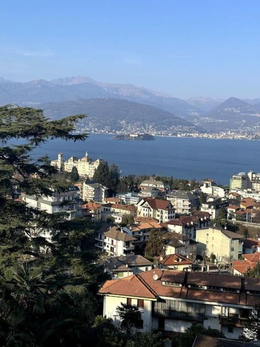 La Contea Panoramica 130 Mq Parking Free Stresa
