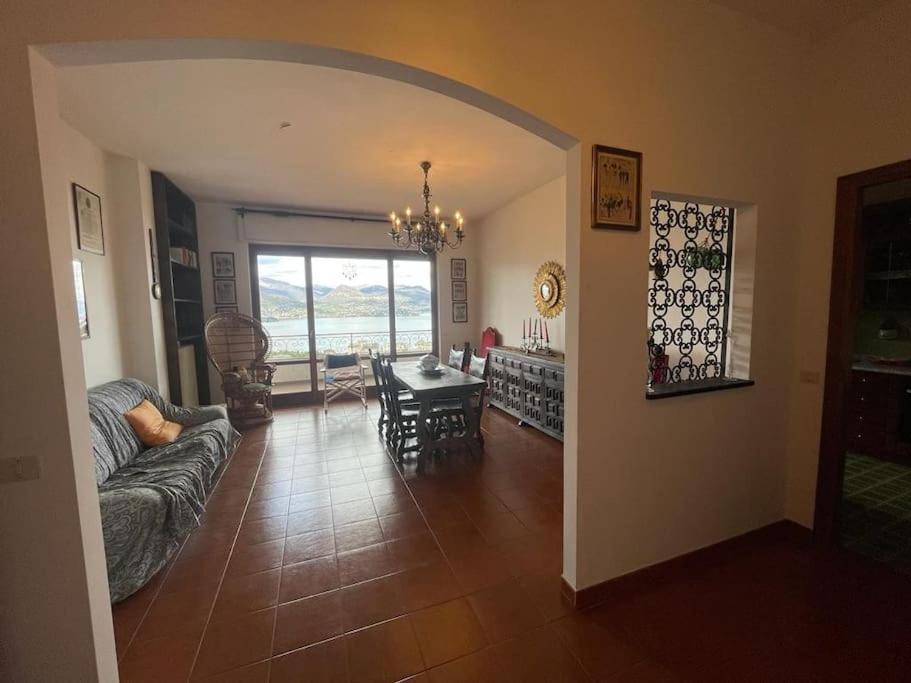 La Contea Panoramica 130 Mq Parking Free Apartment Stresa